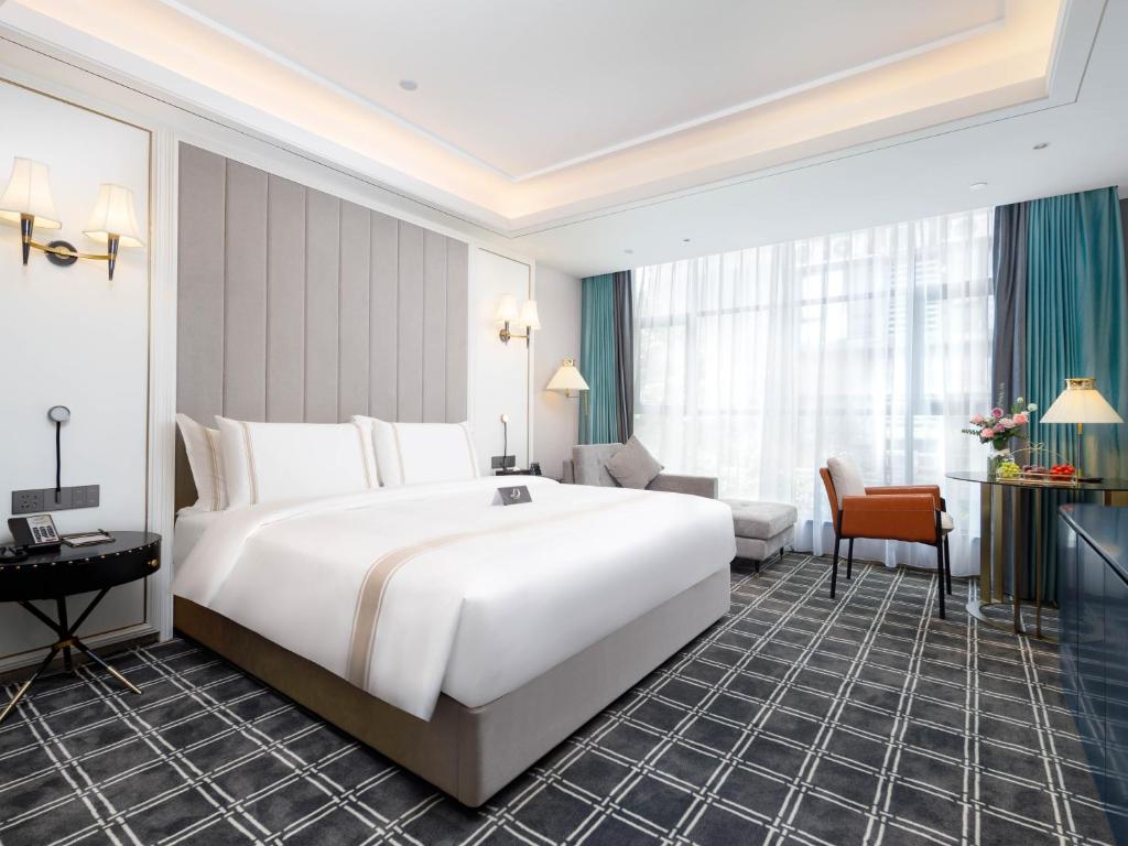 Top 10 Business Hotels in Guangzhou Near Pazhou Complex Ultimate Guide for Canton Fair Visitors