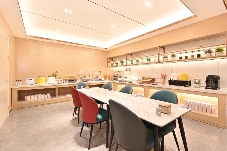 Top 10 Business Hotels in Guangzhou Near Pazhou Complex Ultimate Guide for Canton Fair Visitors